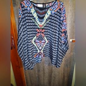 Bisou Bisou Aztec Graphic Poncho Top